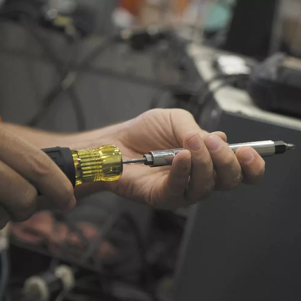 Klein Tools 32517 Multi-Bit Screwdriver / Tap Tool with 6 Common Tap Sizes,NEW