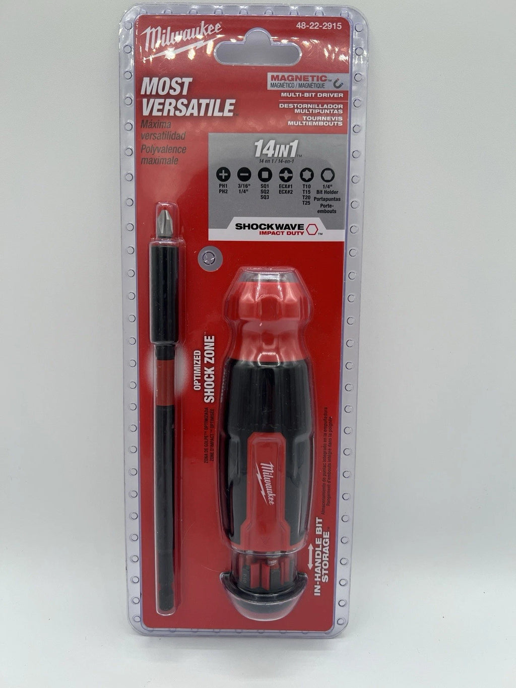 Milwaukee 48-22-2915 14-in-1 Multi-Bit Screwdriver W/ SHOCKWAVE Impact Duty Bits